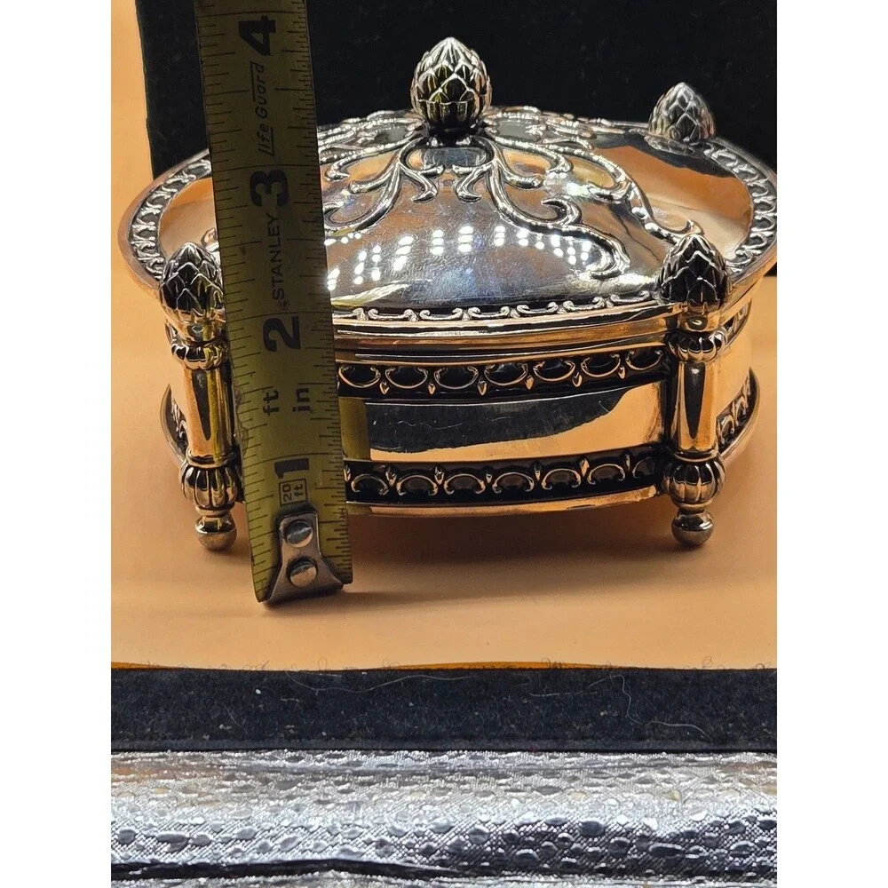 Vtg. Neiman Marcus Silverplate Lidded /Felted Jewelry Box (MT-1)